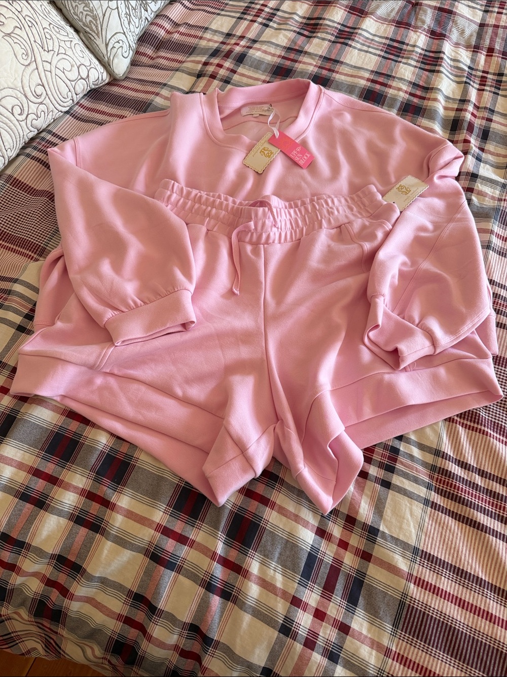 NWT Simply Southern Pink Cozy Sweatshirt and Shorts Set